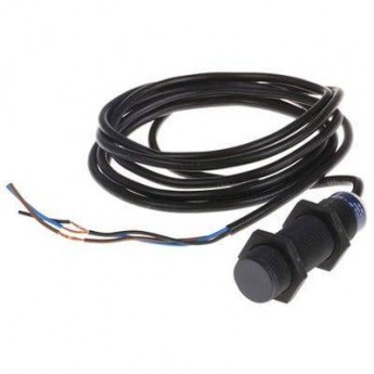 Индуктивный датчик приближения TELEMECANIQUE Sensors XS4P18PA370 487167